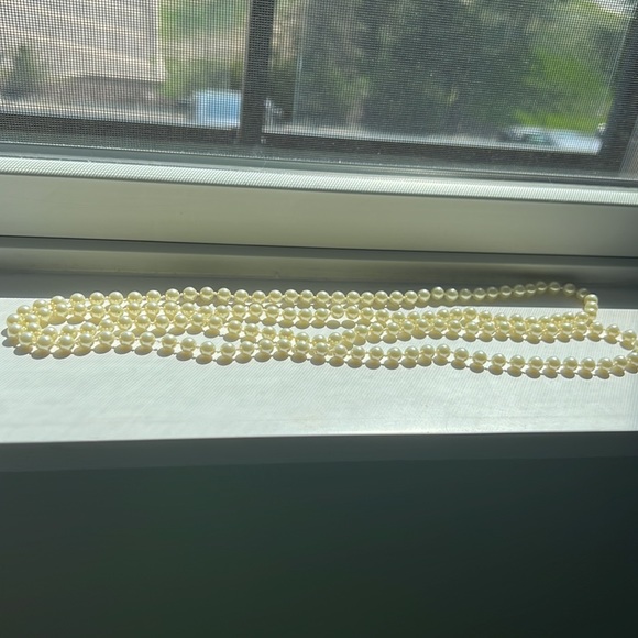 Vintage Pearl strand necklace - Picture 2 of 4